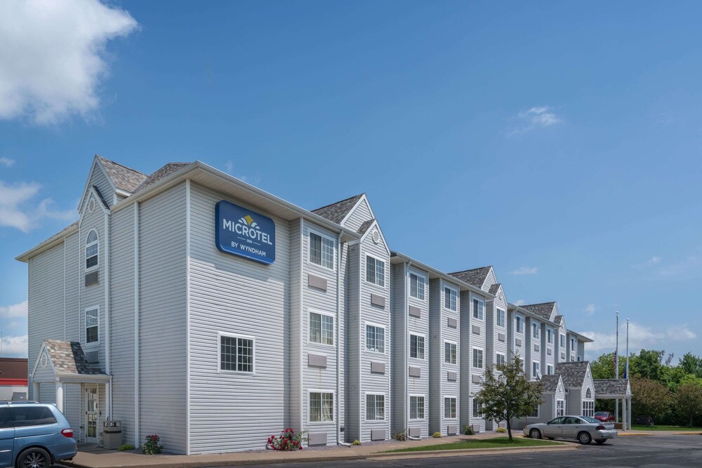 Book Microtel Inn By Wyndham Onalaska La Crosse In Hotels Microtel Inn By Wyndham Onalaska La Crosse