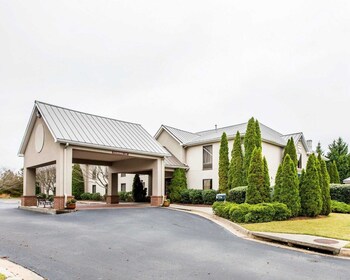 Top 10 Dawsonville Hotels Near North Georgia Premium Outlet Mall Top 10 Dawsonville Hotels Near North Georgia Premium Outlet Mall