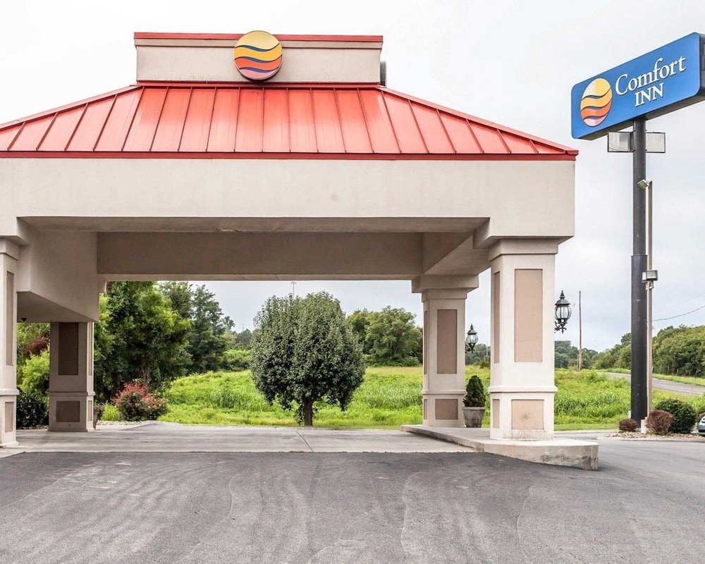 Book Comfort Inn Newport In Hotels Comfort Inn Newport