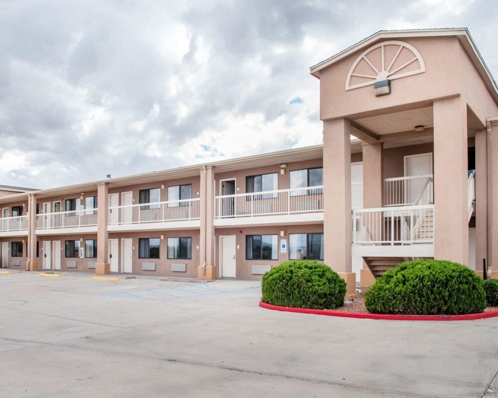 Book Econo Lodge Lordsburg In Hotels Econo Lodge Lordsburg