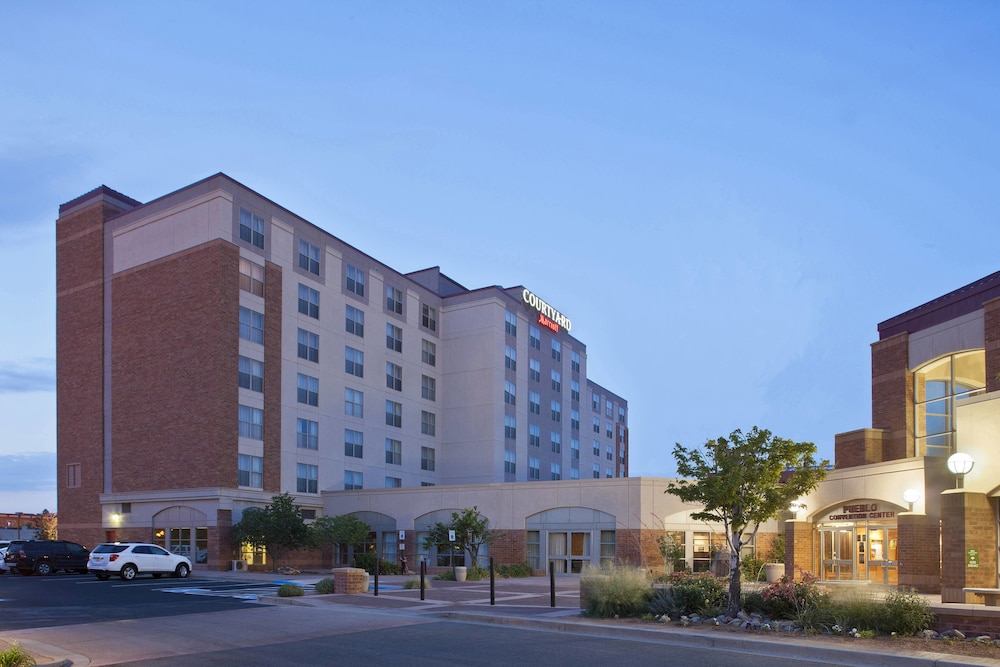 Book Courtyard By Marriott Pueblo Downtown In Hotels Courtyard By Marriott Pueblo Downtown