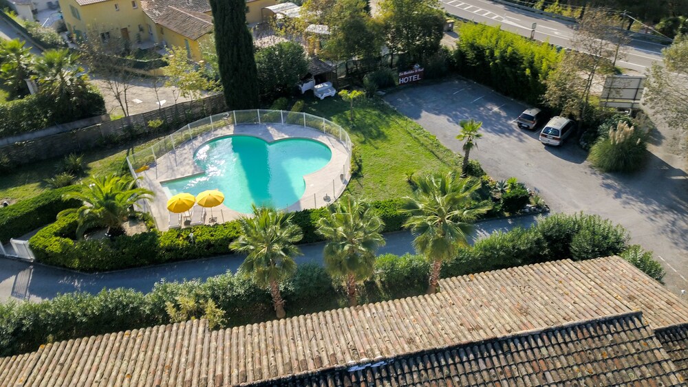 ホテル レ バスティード サン ポール サン ポール ド ヴァンス の宿泊予約 ホテルズドットコム