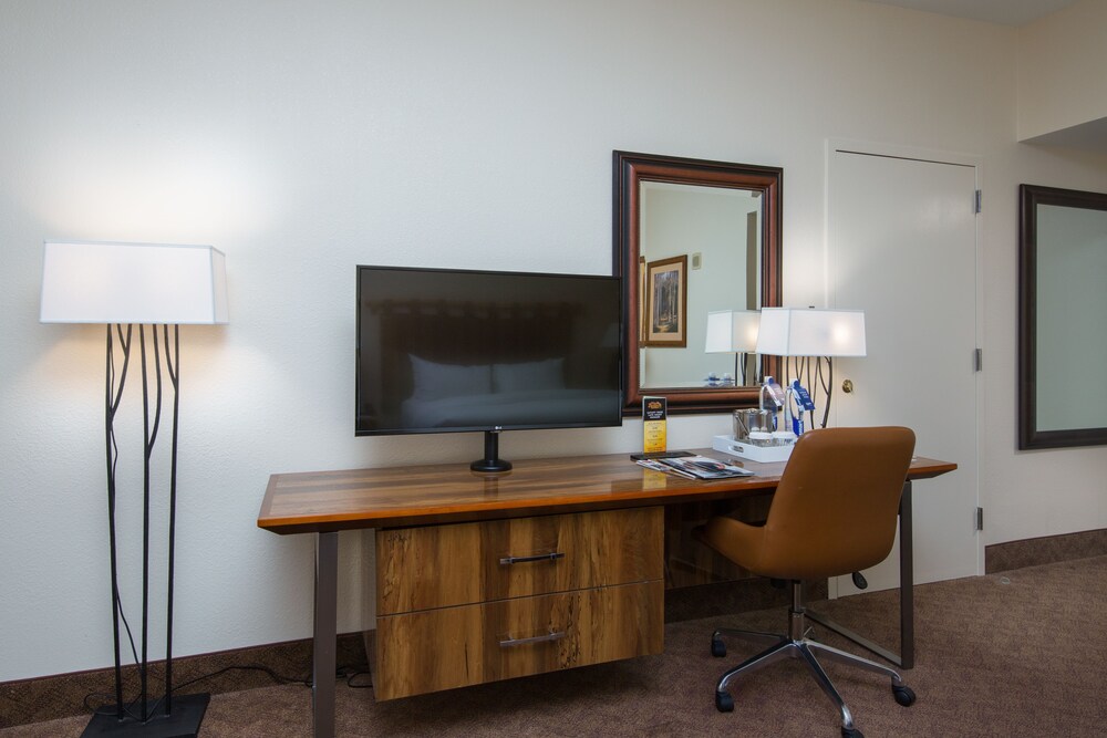 Book Silverton Hotel In Las Vegas Hotels Com