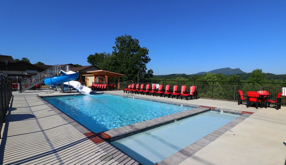 Howard Johnson By Wyndham Pigeon Forge United States Howard Johnson By Wyndham Pigeon Forge