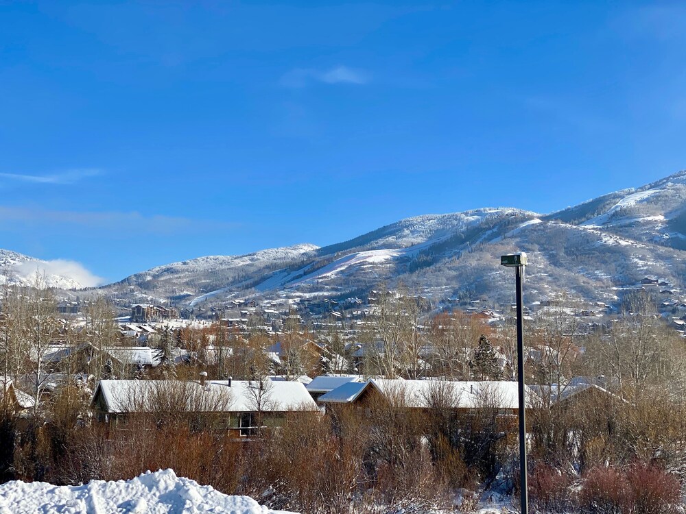 Book La Quinta Inn By Wyndham Steamboat Springs In Steamboat Springs Hotels Com