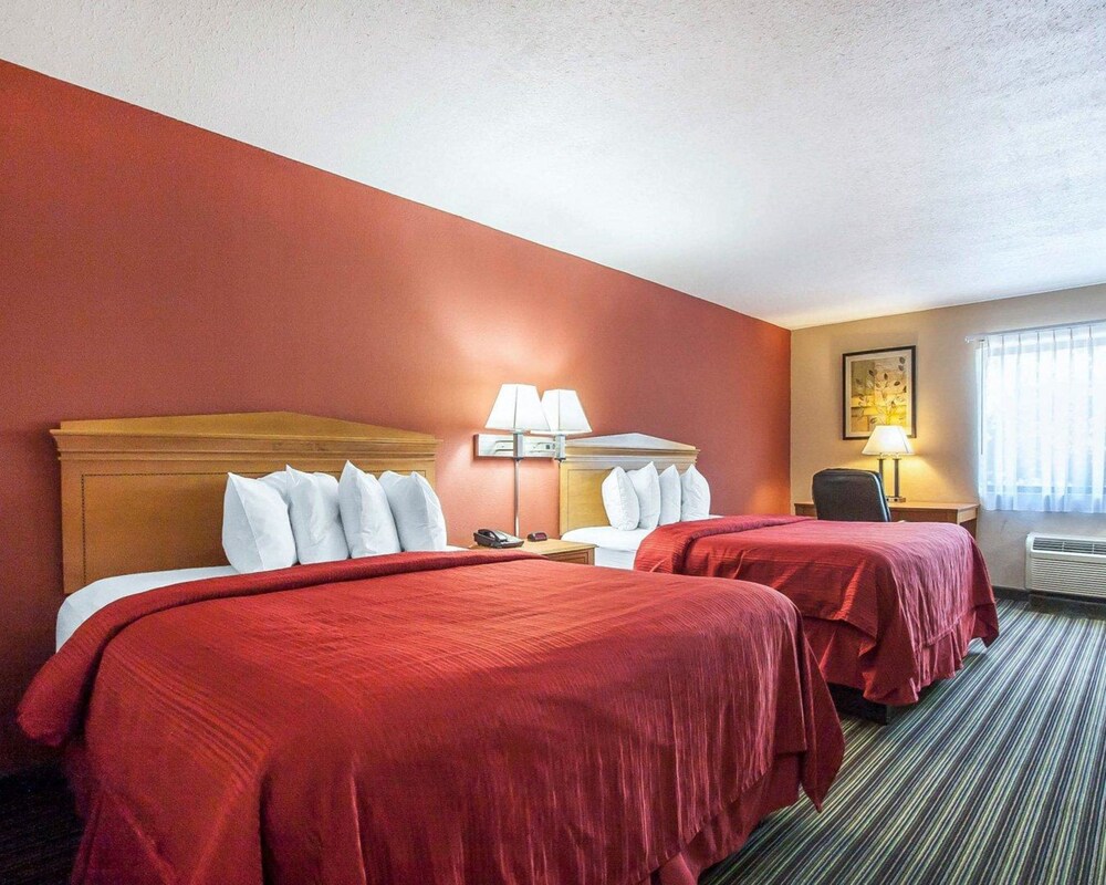 Book Quality Inn And Suites Centerv In Centerville Hotels