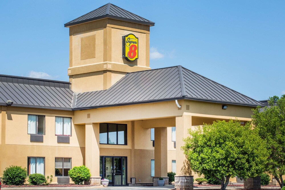 Book Super 8 By Wyndham Piedmont Greenville Area In Super 8 By Wyndham Piedmont Greenville Area