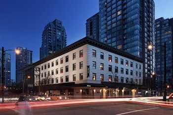 Picture of Moda Hotel in Vancouver
