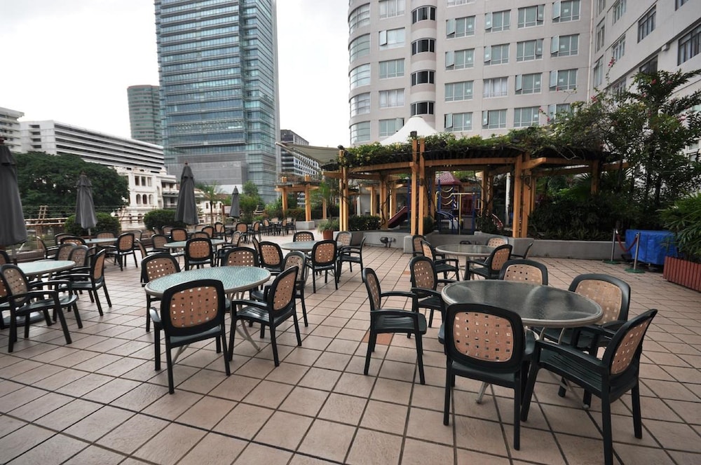 The Salisbury YMCA of Hong Kong,