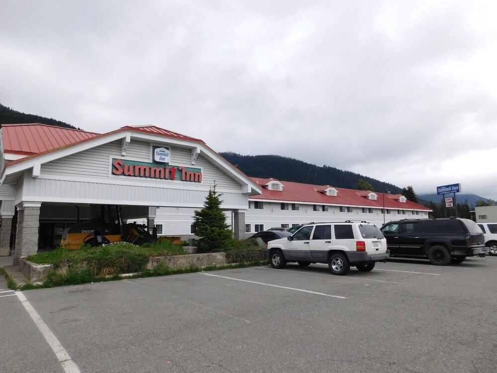 Summit Inn Snoqualmie Pass Hotels Com