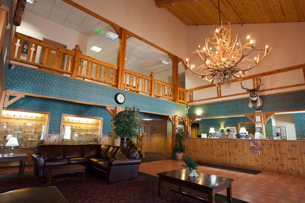 Summit Inn Snoqualmie Pass Hotels Com