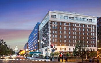 Picture of Phoenix Park Hotel in Washington