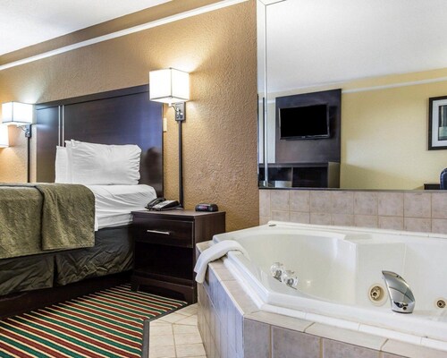 Best Cheap Hotels In Rock Hill From 46night Hotelscom