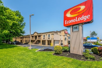 15 Closest Hotels To Moorestown Mall In