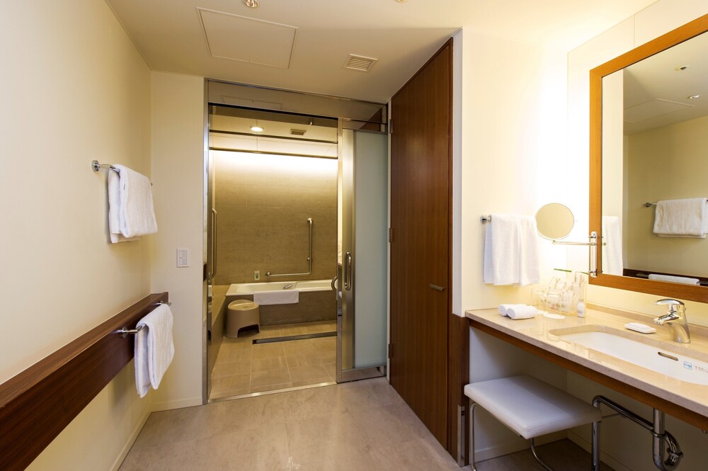 Anaクラウンプラザホテル広島 広島 の宿泊予約 ホテルズドットコム