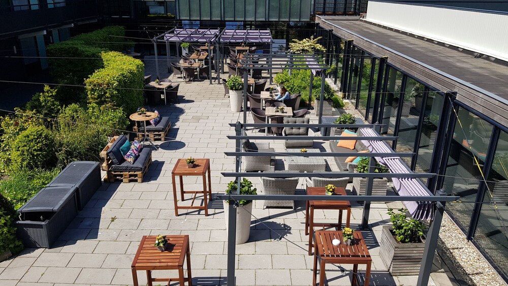 36+ schön Sammlung Holliday Inn Leiden - Holiday Inn Leiden An Ihg Hotel Netherlands Booking Com - Famous for her cobbled streets, beautiful canals, pilgrim fathers and 12 museums.