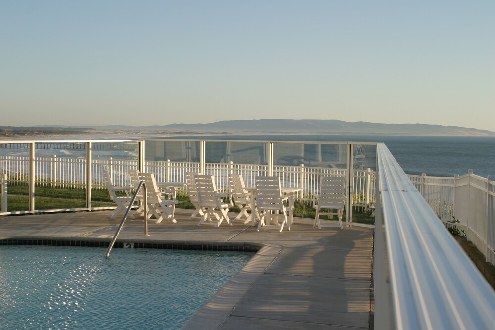 Book Pismo Lighthouse Suites in - 2318c5ef Z