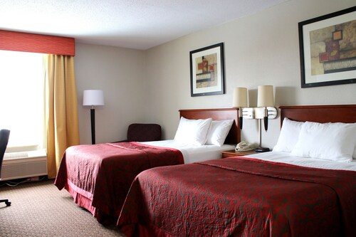 Top Pet Friendly Hotels In Normal Illinois Hotelscom