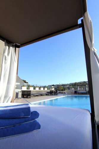 Hotelscom - Deals Discounts For Hotel Reservations From Luxury Hotels To Budget Accommodations