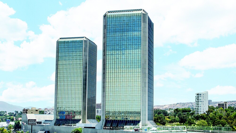 Book Grand Hotel Tijuana In Hotels Grand Hotel Tijuana