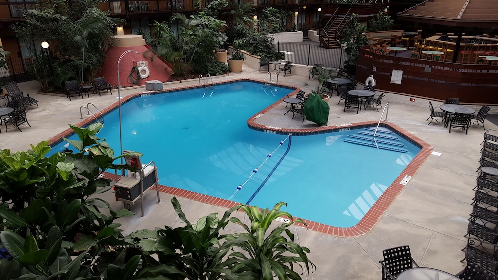 Millennium Buffalo Hotel 2018 World S Best Hotels Book Millennium Buffalo In Chewaga Hotels