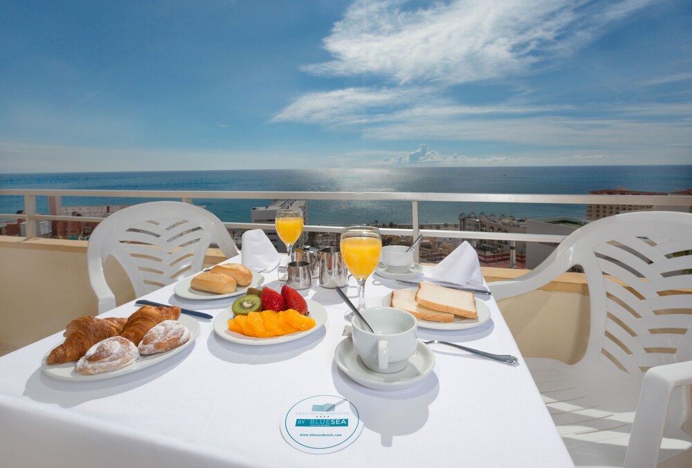 グラン セルバンテス バイ ブルー シー トレモリーノス の宿泊予約 ホテルズドットコム