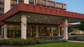 Chicago O Hare International Airport Ord Hotels With Parking Chicago O Hare International Airport Ord Hotels With Parking Book At
