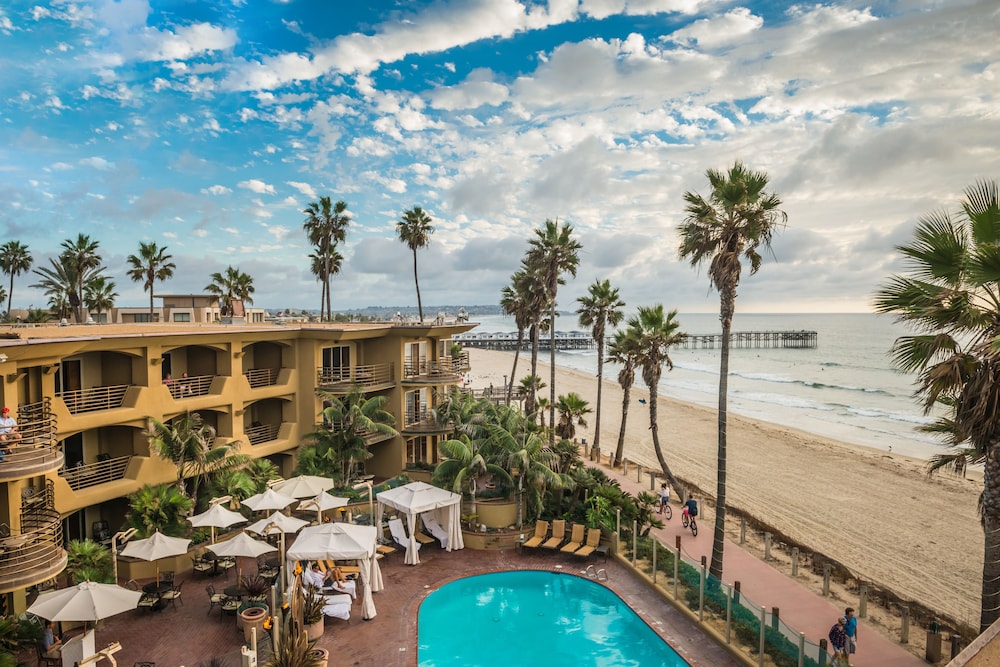 Book Pacific Terrace Hotel in San Diego | Hotels.com