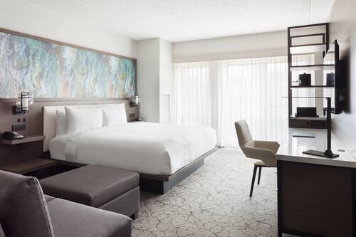 Book Marriott Savannah Riverfront In Savannah Hotels Com Book Marriott Savannah Riverfront In Savannah Hotels Com