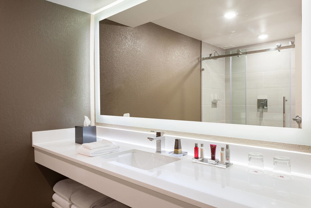 Book Marriott Savannah Riverfront In Savannah Hotels Com