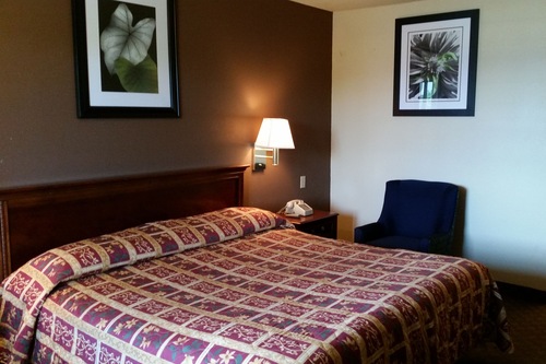 Book Travel Inn Motel In Hartford Hotels Com