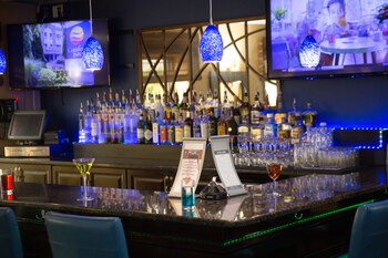 Top 10 Hotels In Syosset New York