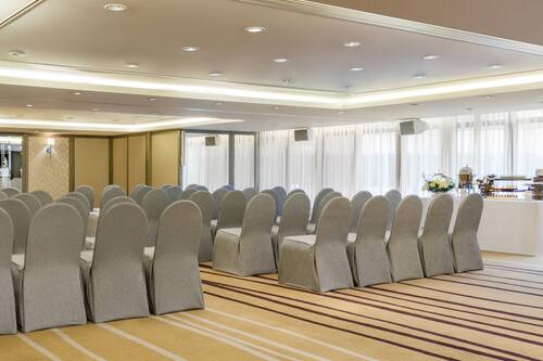 ザ ロイヤル パシフィック ホテル タワーズ 香港皇家太平洋酒店 交通の見晴らしが素晴らしいハーバーシティの近くの4つ星ホテル 宿泊予約はホテルズドットコム ザ ロイヤル パシフィック ホテル タワーズ 香港皇家太平洋酒店 交通の見晴らしが素晴らしいハーバーシティの近くの4つ星ホテル 宿泊予約はホテルズドットコム