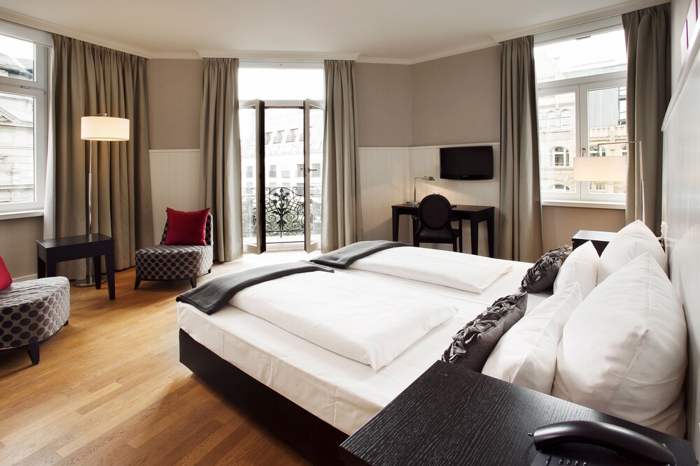 Victoria Hotel Frankfurt Info Photos Reviews Book At Hotels Com