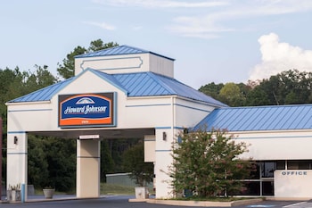 Top 10 Hotels In Carnesville Georgia