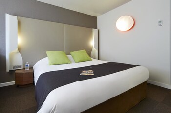 Top 10 Hotels In Senlis France Hotels In Senlis