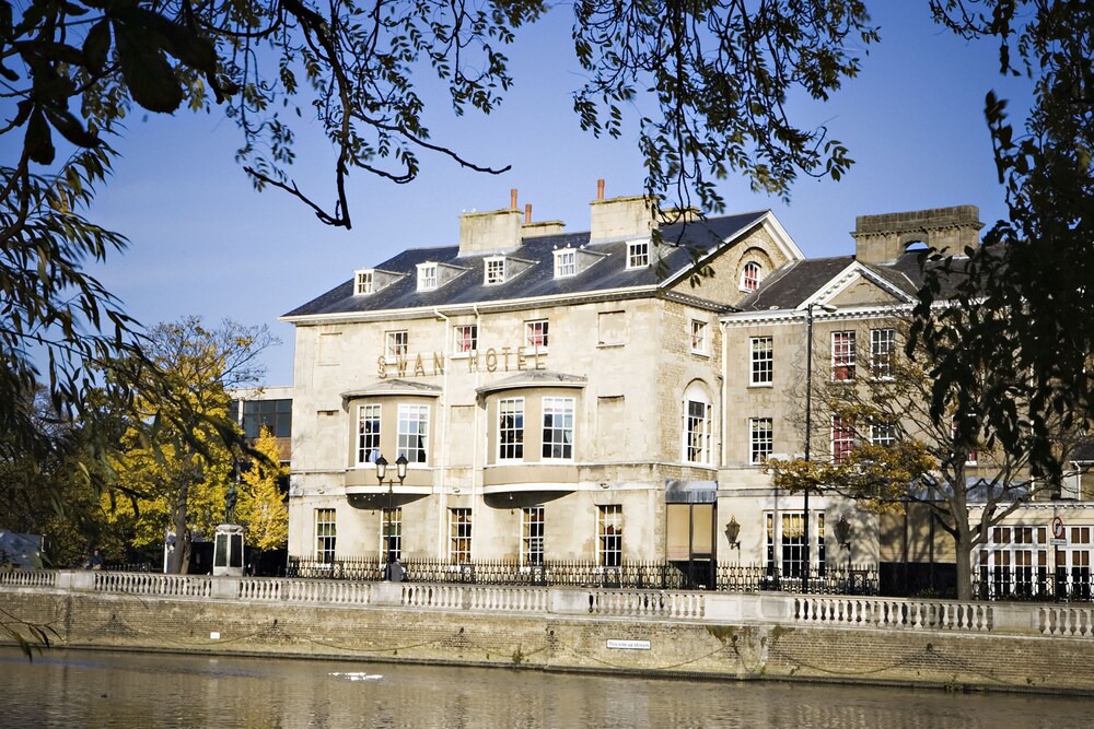 Book Bedford Swan Hotel In Hotels Bedford Swan Hotel