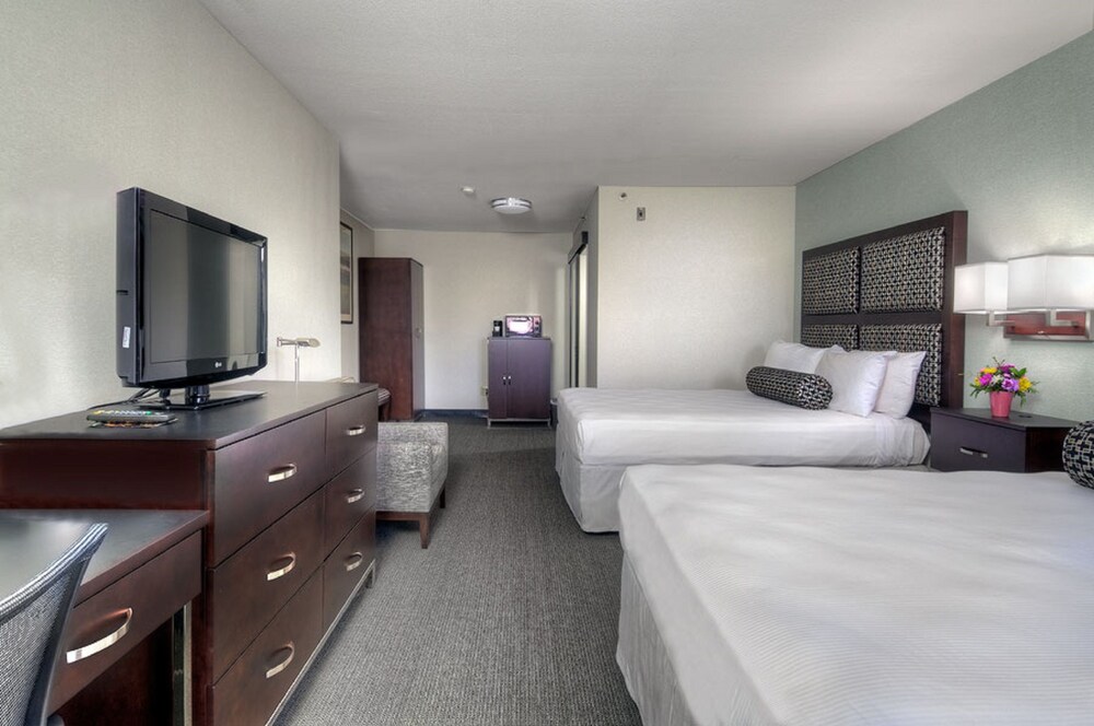 Book Maple Tree Inn In Sunnyvale Hotels Com