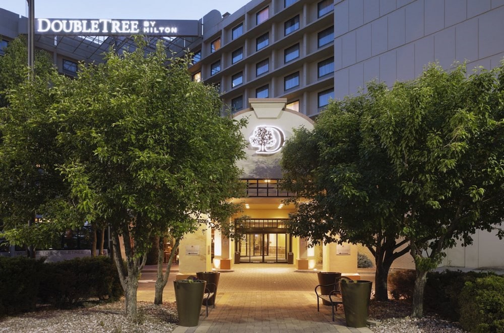 Book Doubletree By Hilton Hotel Denver In Hotels Doubletree By Hilton Hotel Denver
