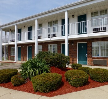 Top 10 Hotels In Cedarville Ohio