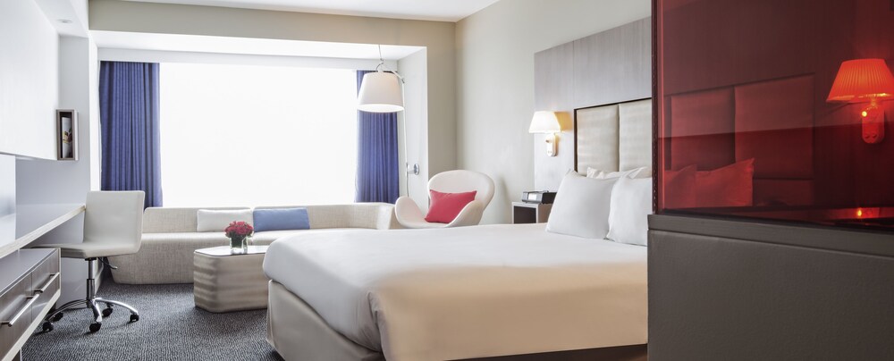 Novotel Montreal Centre Montreal Hotels Com