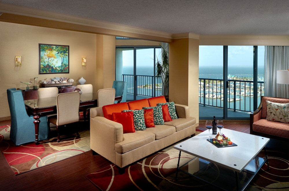 Book Omni Corpus Christi Hotel In Hotels Omni Corpus Christi Hotel