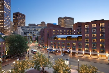 Top 10 Boston Hotels Near Faneuil Hall Marketplace Machusetts Top 10 Boston Hotels Near Faneuil Hall Marketplace Machusetts