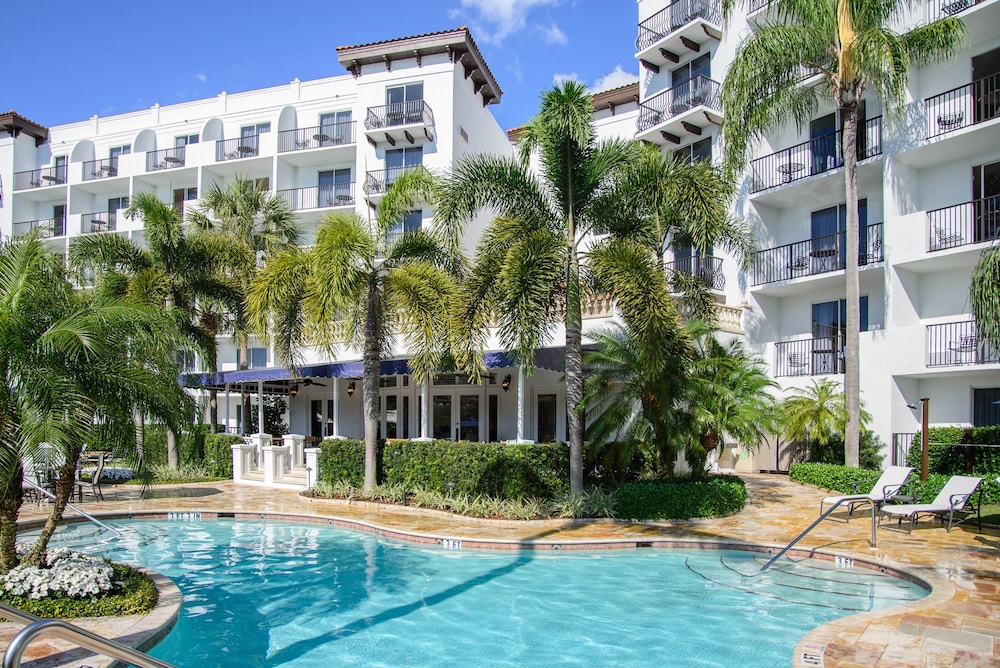 Book Inn At Pelican Bay In Naples Hotels Inn At Pelican Bay Naples
