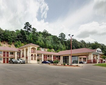 Hotels In Greenbrier From 70 Night