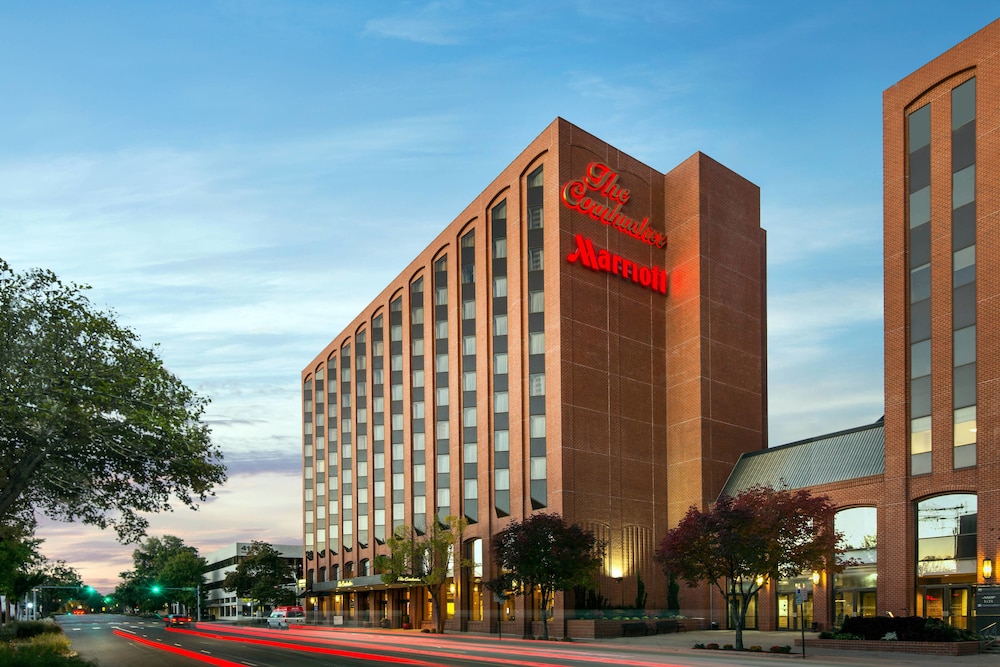 Book The Lincoln Marriott Cornhusker Hotel In Hotels The Lincoln Marriott Cornhusker Hotel