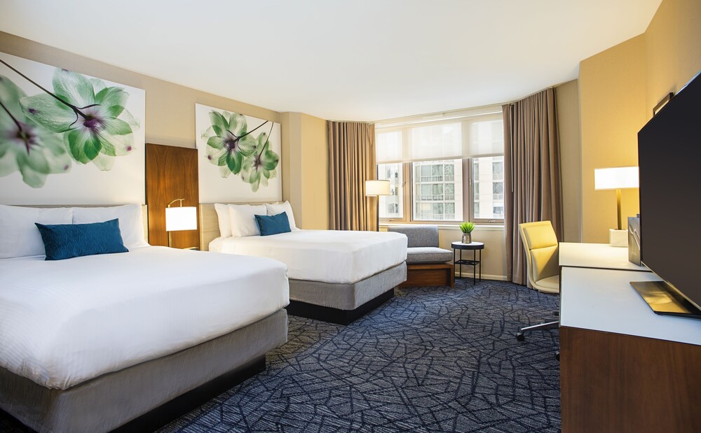 Hotels.com - Deals & Discounts for Hotel Reservations from