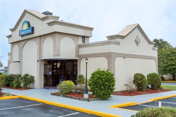 15 Closest Hotels To Salisbury University In