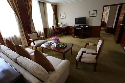Book The Tawana Bangkok In Bangkok Hotels Com Book The Tawana Bangkok In Bangkok Hotels Com