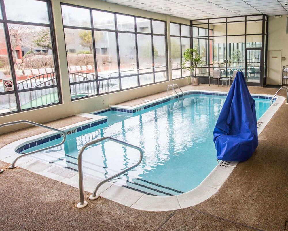 Featured image of post Clarion Inn Asheville Airport Phone Number